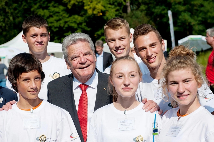 Bundespräsident Gauck mit unseren Schülern